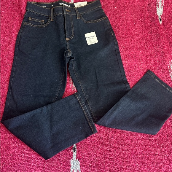 Jeans - Picture 7 of 7